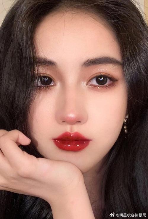 眼妆对于妆容的重要性