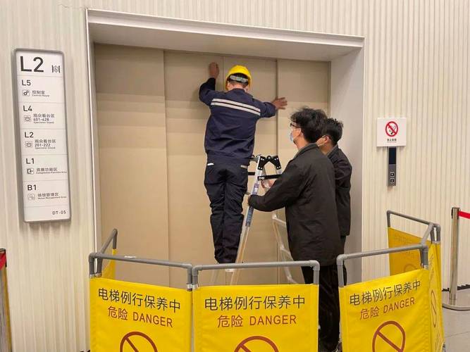 电梯安装与维修：技术进步与安全保障的守护者