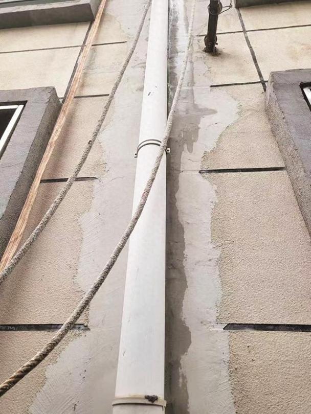 雨水渗漏维修申请报告_共筑安全家园